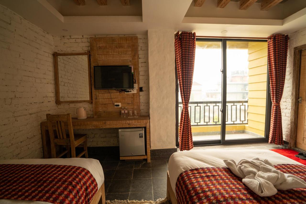 Hotel Mera Peak Private Limited ポカラ エクステリア 写真